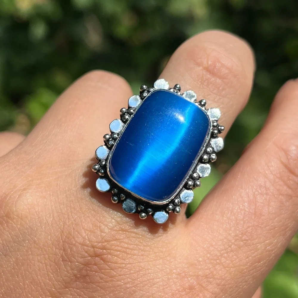 Size 7.25‎ 926 silver plated blue cat eye ring